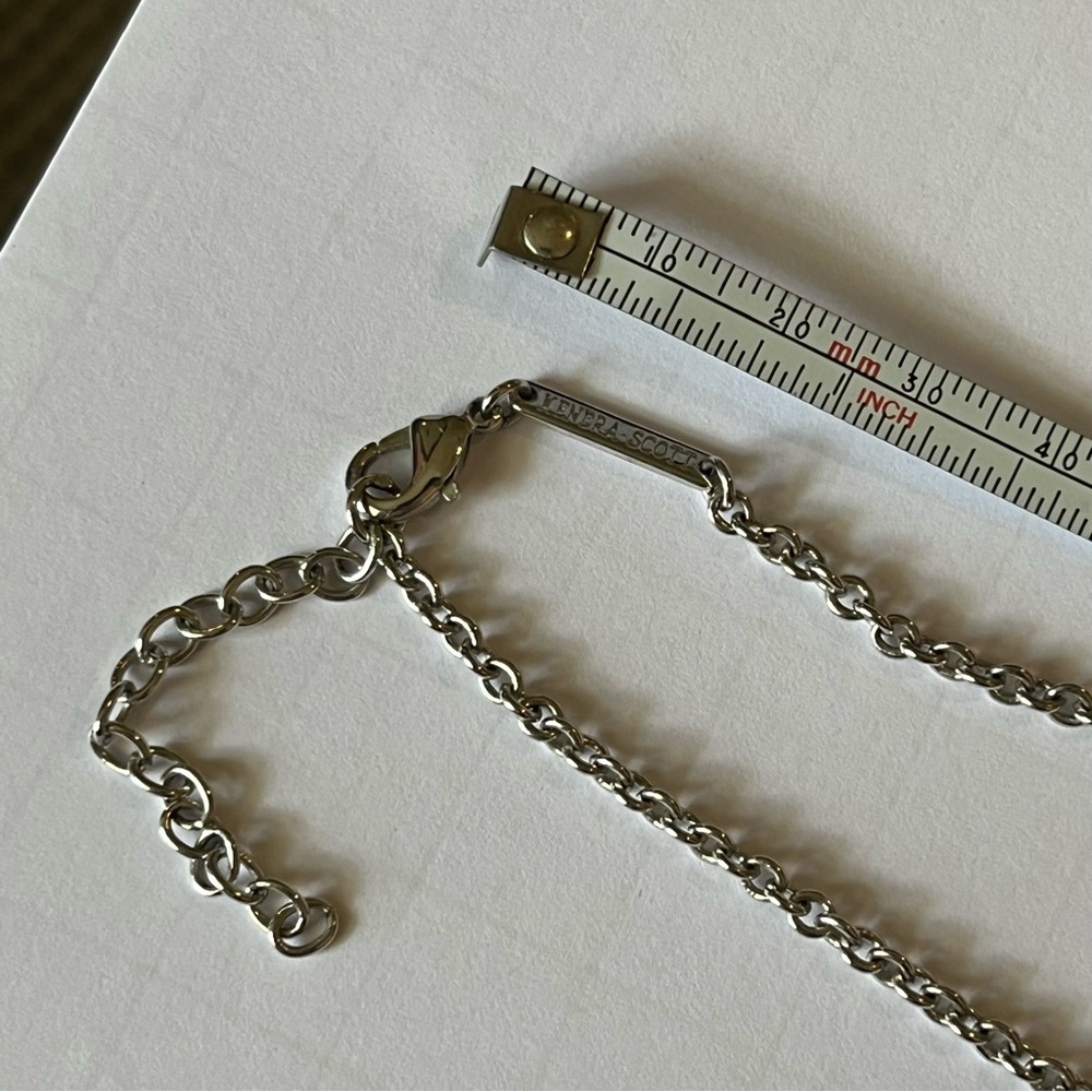 Kendra Scott Silver Chain Medallion Necklace - Picture 7 of 12